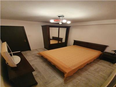 Apartament de Vanzare cu 4 camere in Zona Aradului, 67 mp
